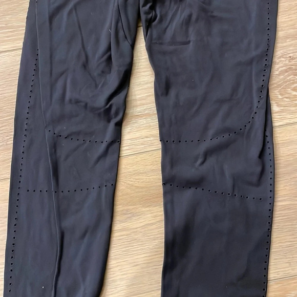 Gymshark Black Training Leggings - Picture 7 of 15